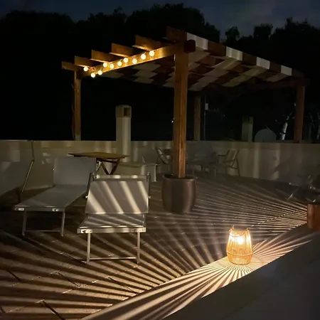 Pinetamare Azur - Panoramic Rooftop Porto Selvaggio 아파트 *