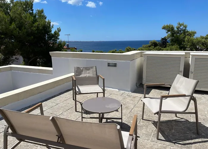 アパート Pinetamare Azur - Panoramic Rooftop Porto Selvaggio *